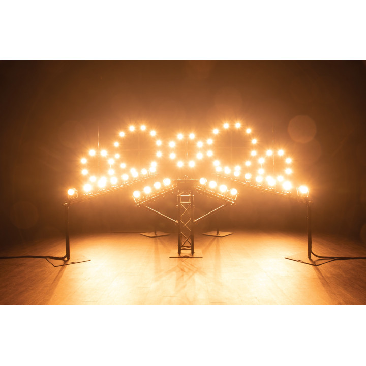 30785 Showtec Stage Blinder FLEX Blaze Set di 8 accecatori LED da 100 W + controller accecatore illuminatore palco live