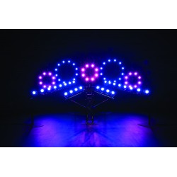 30785 Showtec Stage Blinder FLEX Blaze Set 8 accecatori LED da 100 W controller accecatore illuminatore palco live KaotikaStore