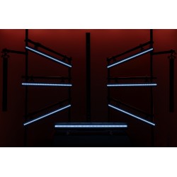 42654 Showtec Spectra Strobe Barra LED 360 x 1W bianco e 384 x 0,5W RGB IP65 effetto luce per spettacoli eventi dj KaotikaStore