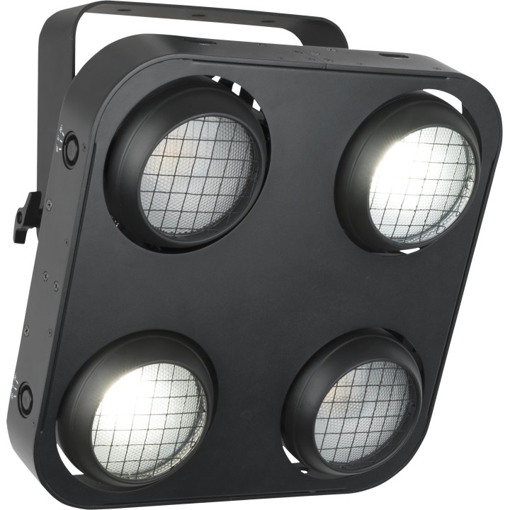 30781 Showtec Stage Blinder 4 Blaze IP65 accecatore led faro per utilizzi all'aperto palco service audio luci KaotikaStore