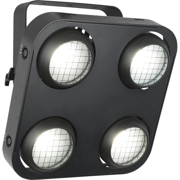 Showtec Stage Blinder 4 Blaze Classificazione IP65 accecatore led faro per utilizzi all'aperto palco service audio luci