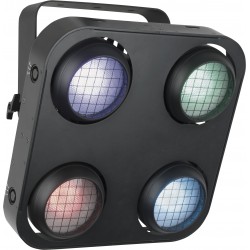 30781 Showtec Stage Blinder 4 Blaze IP65 accecatore led faro per utilizzi all'aperto palco service audio luci KaotikaStore