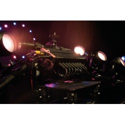 30787 Showtec Stage Blinder FLEX Blaze Single Pod da 100 W LED con effetto tungsteno RGB Blaze accecatore singolo KaotikaStore