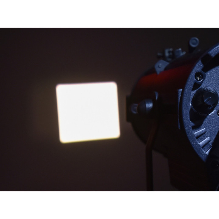 34080 SHOWTEC ACT Follow Spot 230 CW KaotikaStore 8717748620248