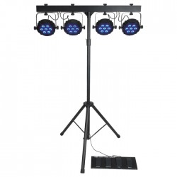 Showtec Compact Power Light Set MKII con palo borsa e pedaliera sistema completo fari piatti RGB strobo 30268 EAN 8717748232533
